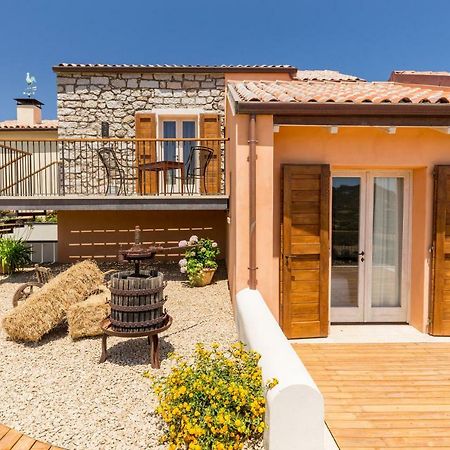 Tenuta Petra Bianca Palau Exteriör bild