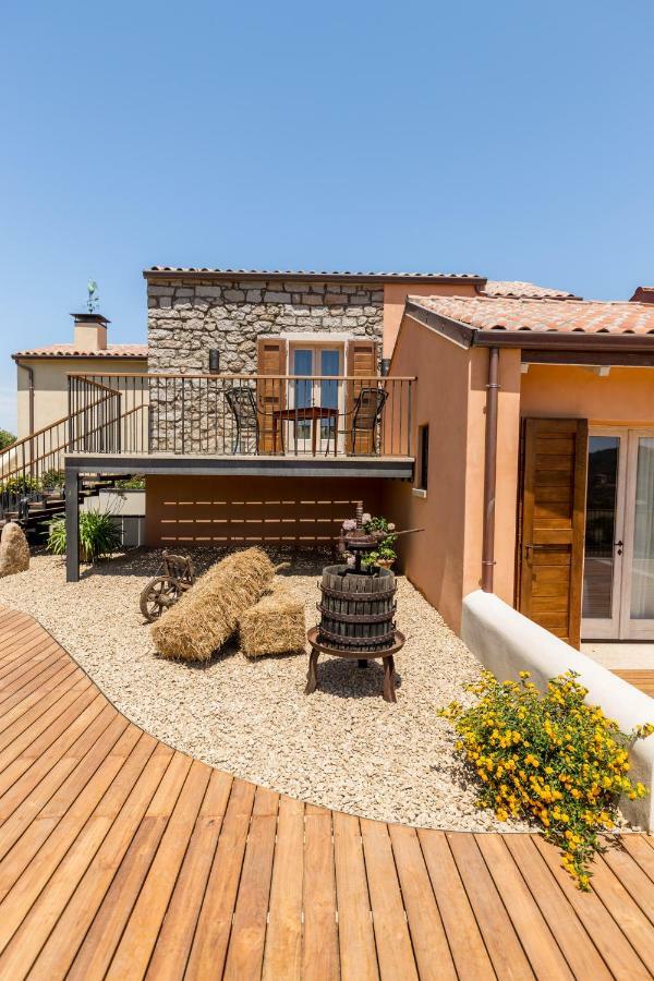Tenuta Petra Bianca Palau Exteriör bild